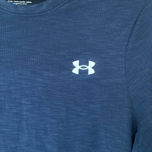 Under Armour Fitted Seamless long sleeve top size Large Navy Blue - Picture 3 of 6